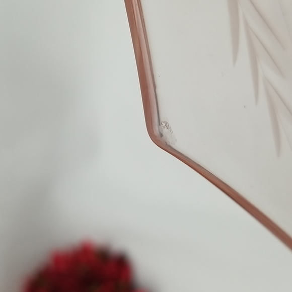 Elegant Depression Era Pink Octogon Low Pedestal Cake Plate - Picture 12 of 16